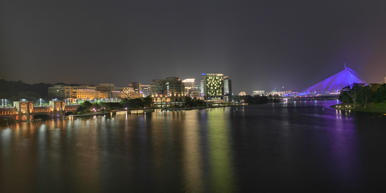 Putrajaya Lake